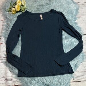 Fabletics Dark Teal Stretch Ribbed Long Sleeve Top sz XS